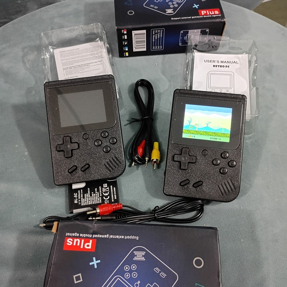 Retro FC Plus Handheld Game Console 3.0 LCD 400 in 1 Black Portable System Pack